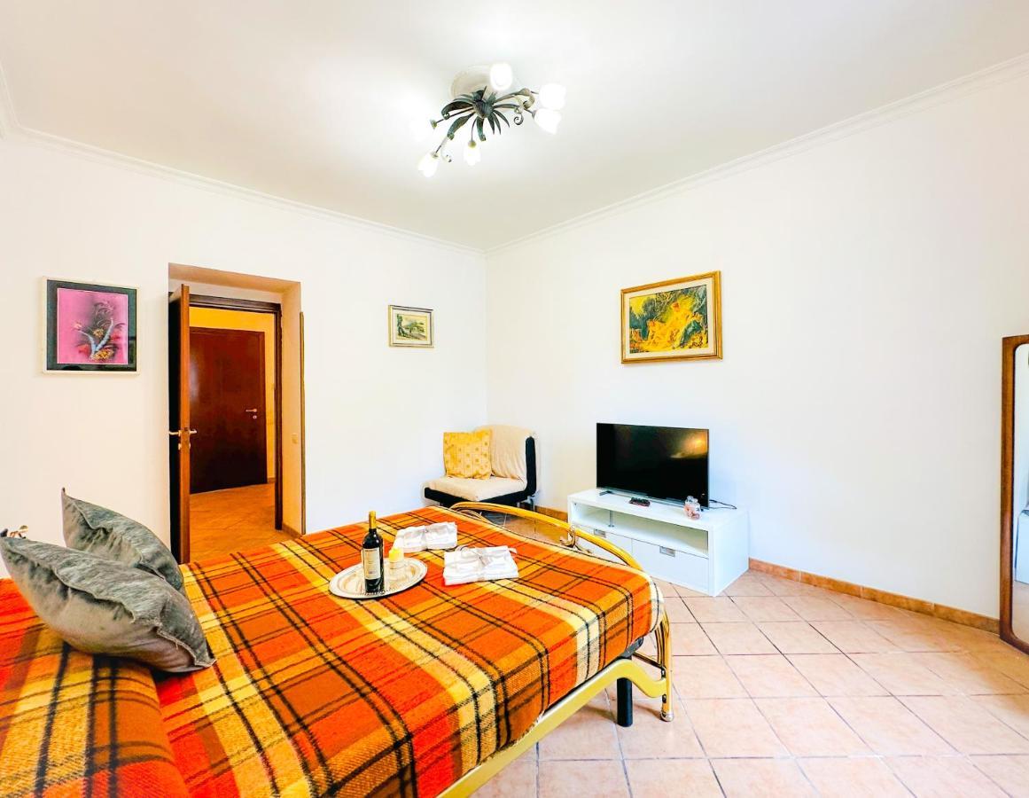 Giardino Degli Aranci Lulus Home Rome Exterior photo