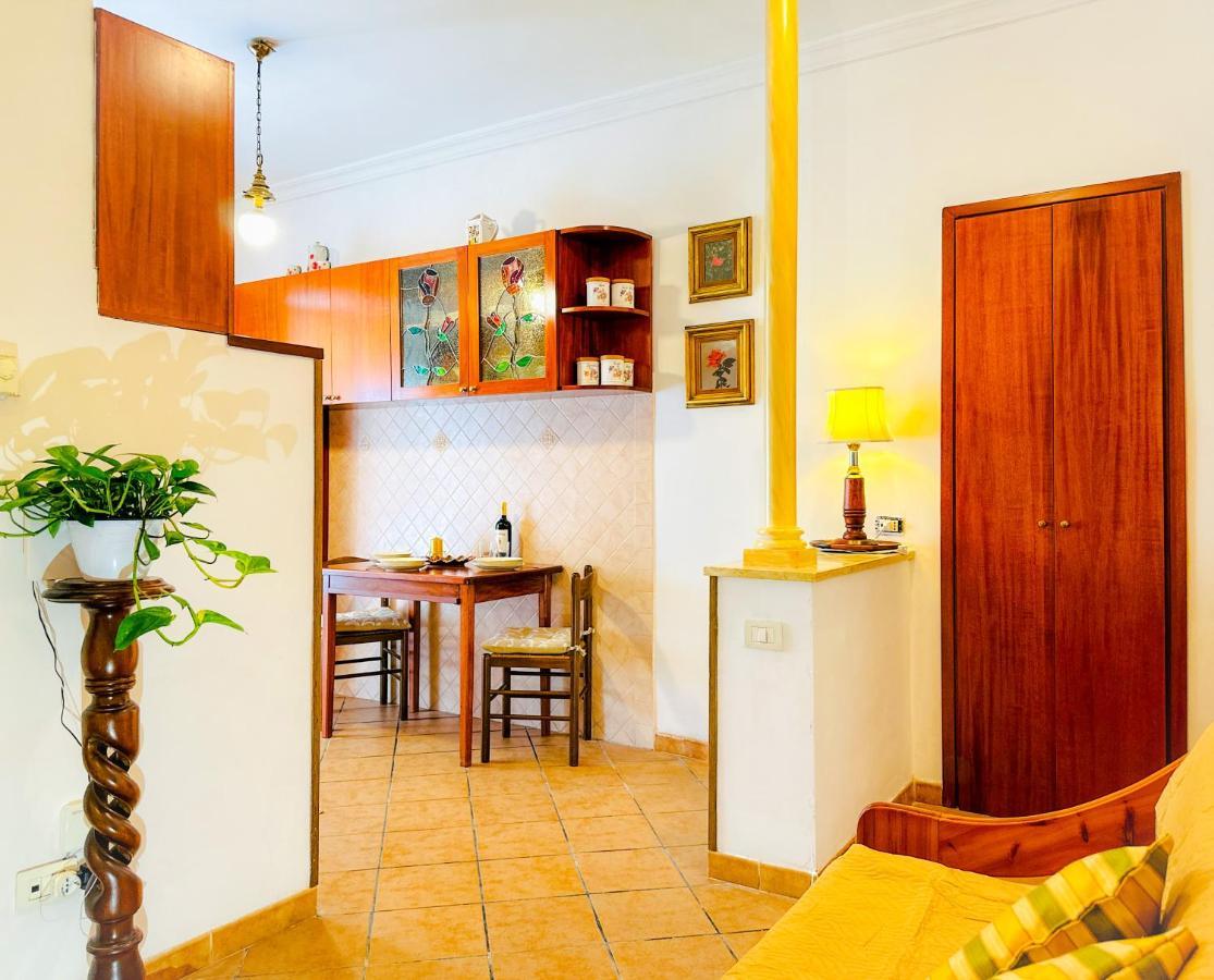 Giardino Degli Aranci Lulus Home Rome Exterior photo