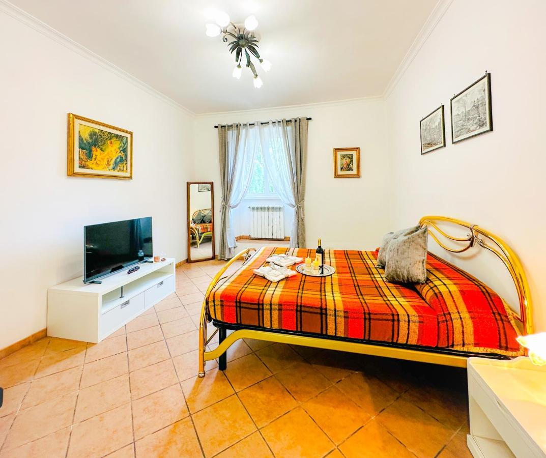 Giardino Degli Aranci Lulus Home Rome Exterior photo
