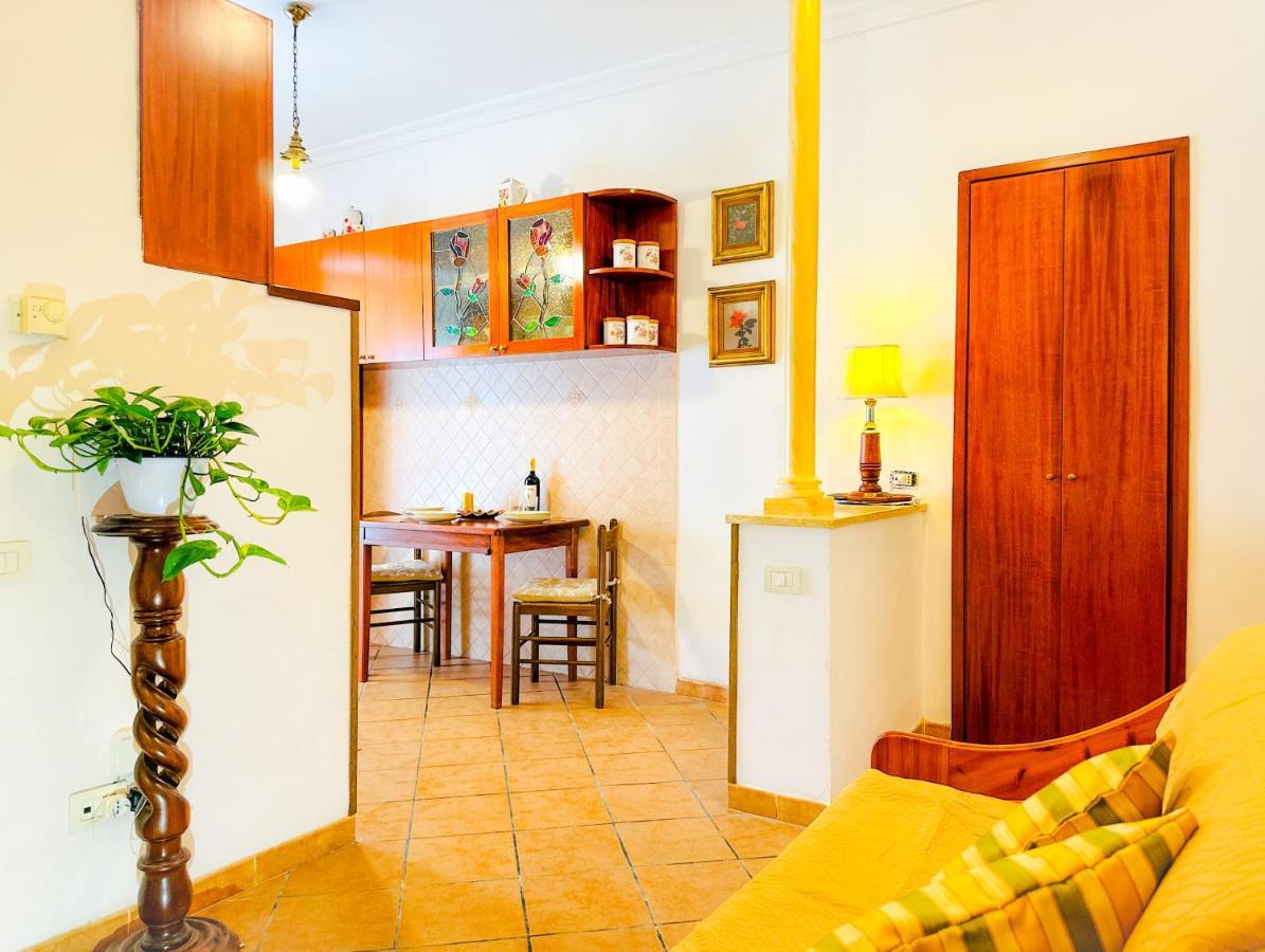 Giardino Degli Aranci Lulus Home Rome Exterior photo